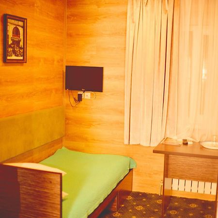 Sapar Budget Hotel Шымкент Экстерьер фото